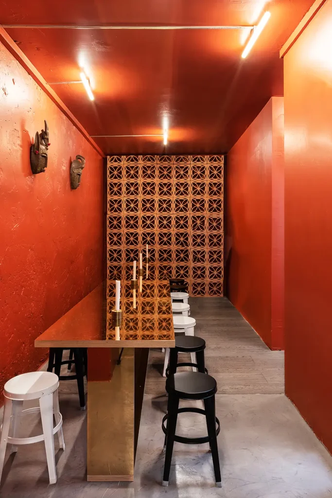 Réalisation restaurant BMK Paris-Bamako rue de la Fidélité à Paris